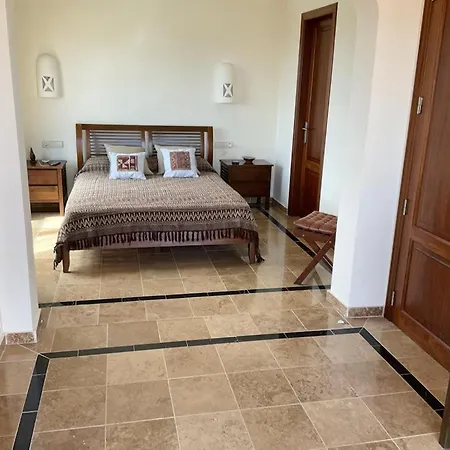 فيلة Aguamarina 52 *